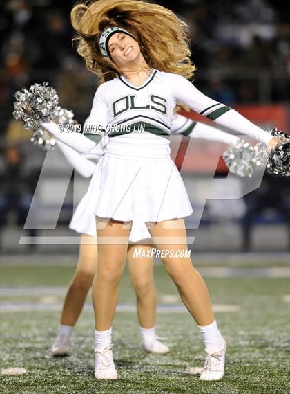 Thumbnail 2 in De La Salle vs. St. John Bosco (CIF State Open Final) photogallery.