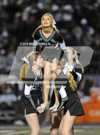 Thumbnail 3 in De La Salle vs. St. John Bosco (CIF State Open Final) photogallery.