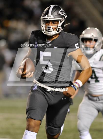 Thumbnail 1 in De La Salle vs. St. John Bosco (CIF State Open Final) photogallery.