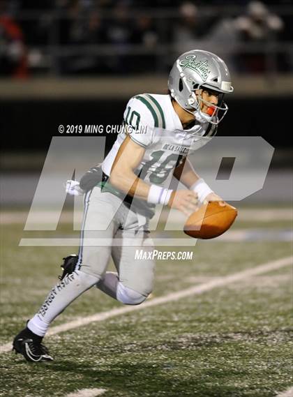 Thumbnail 3 in De La Salle vs. St. John Bosco (CIF State Open Final) photogallery.