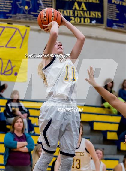 Thumbnail 3 in Pearsall vs Poth Fr photogallery.