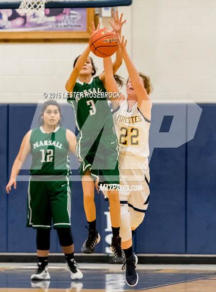 Thumbnail 2 in Pearsall vs Poth Fr photogallery.