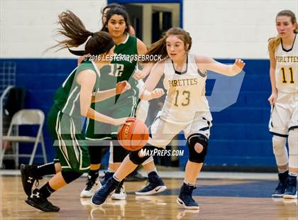 Thumbnail 3 in Pearsall vs Poth Fr photogallery.