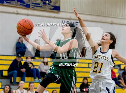 Thumbnail 3 in Pearsall vs Poth Fr photogallery.