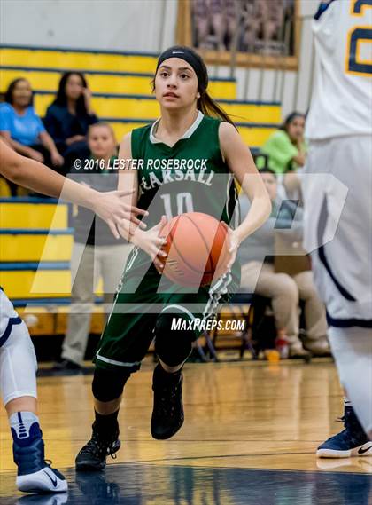 Thumbnail 1 in Pearsall vs Poth Fr photogallery.