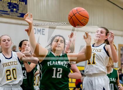 Thumbnail 1 in Pearsall vs Poth Fr photogallery.
