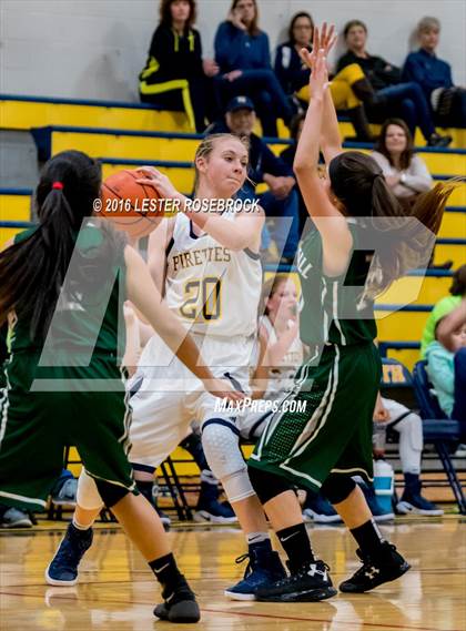 Thumbnail 2 in Pearsall vs Poth Fr photogallery.
