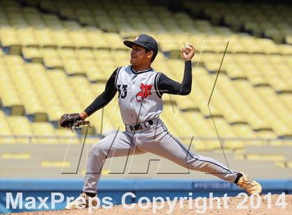 Thumbnail 2 in Dorsey vs. Van Nuys (CIF L.A. City D2 Final) photogallery.