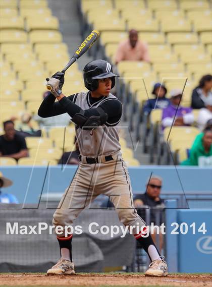 Thumbnail 2 in Dorsey vs. Van Nuys (CIF L.A. City D2 Final) photogallery.