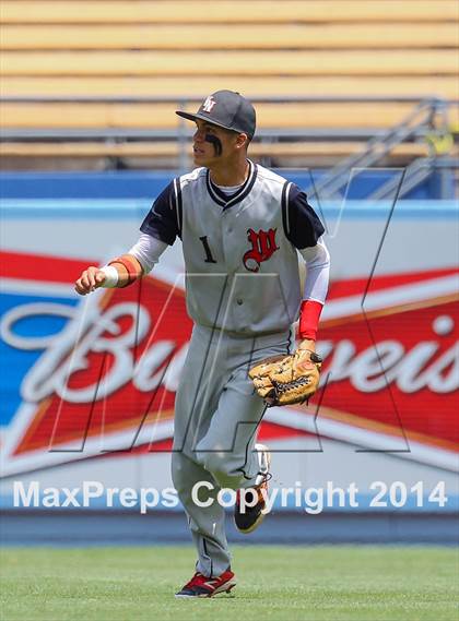Thumbnail 2 in Dorsey vs. Van Nuys (CIF L.A. City D2 Final) photogallery.