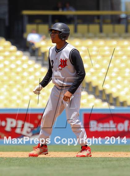 Thumbnail 2 in Dorsey vs. Van Nuys (CIF L.A. City D2 Final) photogallery.