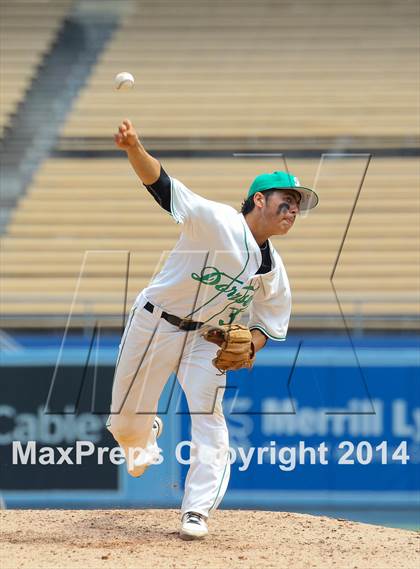 Thumbnail 3 in Dorsey vs. Van Nuys (CIF L.A. City D2 Final) photogallery.