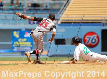 Thumbnail 1 in Dorsey vs. Van Nuys (CIF L.A. City D2 Final) photogallery.