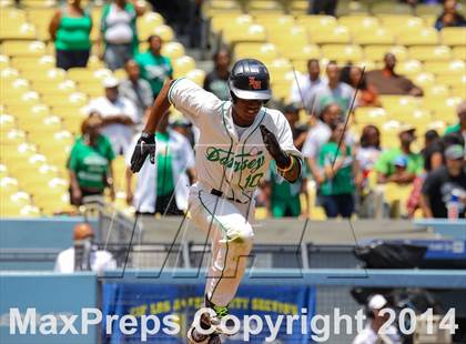 Thumbnail 2 in Dorsey vs. Van Nuys (CIF L.A. City D2 Final) photogallery.