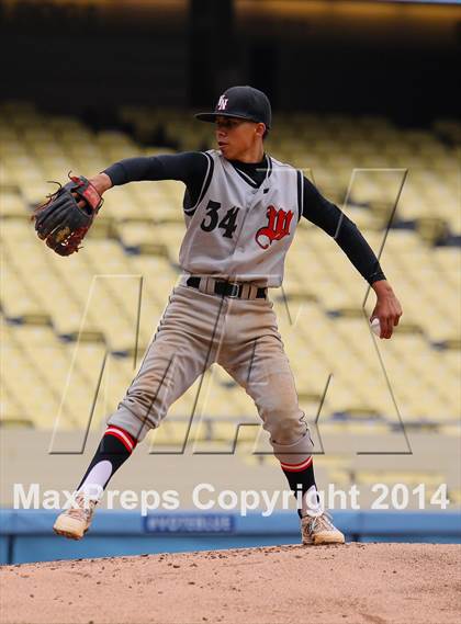 Thumbnail 1 in Dorsey vs. Van Nuys (CIF L.A. City D2 Final) photogallery.