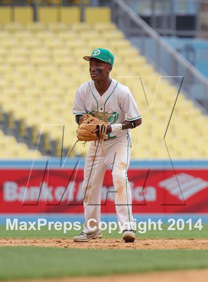 Thumbnail 3 in Dorsey vs. Van Nuys (CIF L.A. City D2 Final) photogallery.