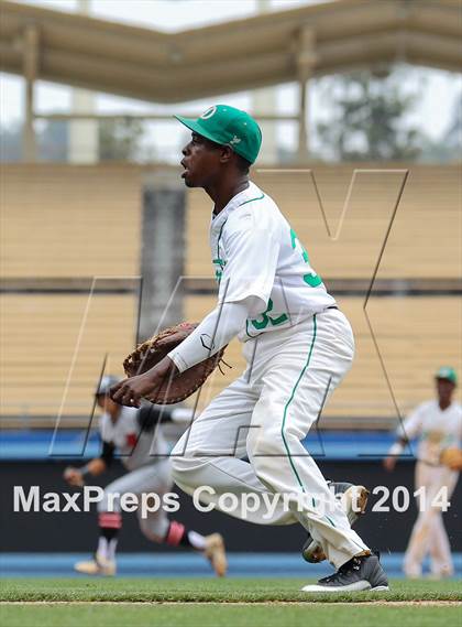 Thumbnail 3 in Dorsey vs. Van Nuys (CIF L.A. City D2 Final) photogallery.
