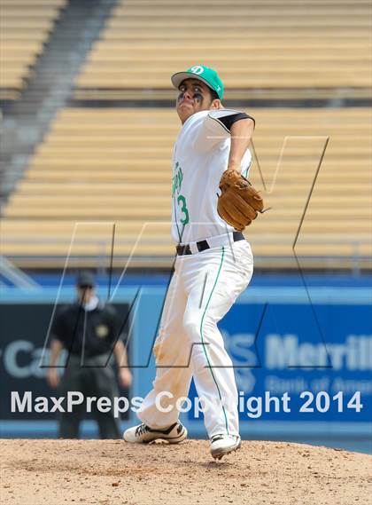 Thumbnail 3 in Dorsey vs. Van Nuys (CIF L.A. City D2 Final) photogallery.