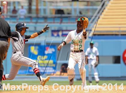 Thumbnail 3 in Dorsey vs. Van Nuys (CIF L.A. City D2 Final) photogallery.