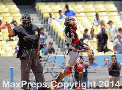 Thumbnail 2 in Dorsey vs. Van Nuys (CIF L.A. City D2 Final) photogallery.