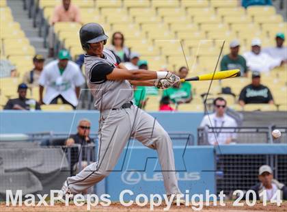 Thumbnail 3 in Dorsey vs. Van Nuys (CIF L.A. City D2 Final) photogallery.