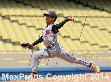 Thumbnail 2 in Dorsey vs. Van Nuys (CIF L.A. City D2 Final) photogallery.