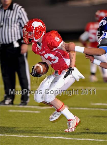 Thumbnail 3 in Lone Oak vs. Gunter (2A Division 2 Semifinals) photogallery.