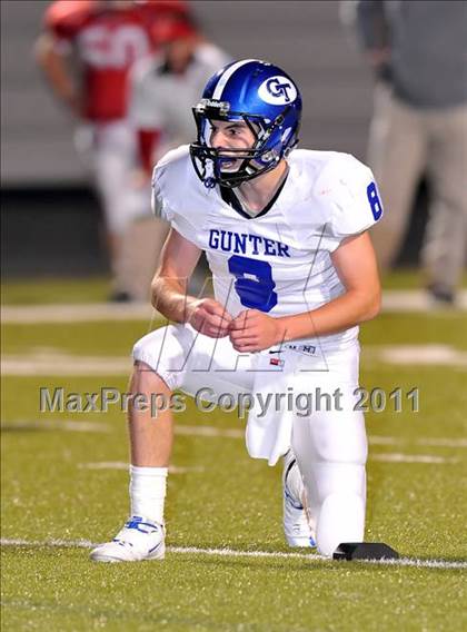 Thumbnail 2 in Lone Oak vs. Gunter (2A Division 2 Semifinals) photogallery.