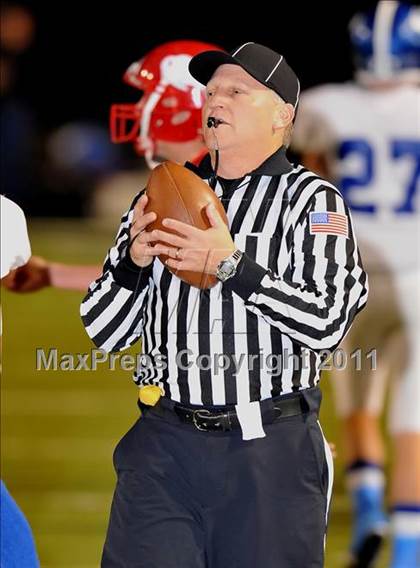 Thumbnail 3 in Lone Oak vs. Gunter (2A Division 2 Semifinals) photogallery.