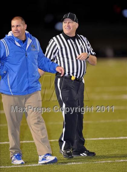 Thumbnail 2 in Lone Oak vs. Gunter (2A Division 2 Semifinals) photogallery.