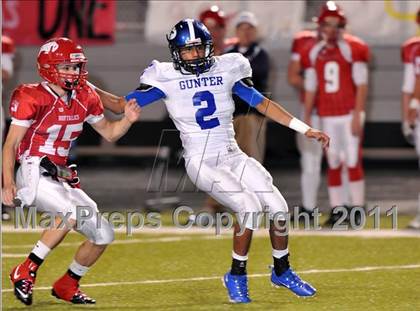 Thumbnail 3 in Lone Oak vs. Gunter (2A Division 2 Semifinals) photogallery.