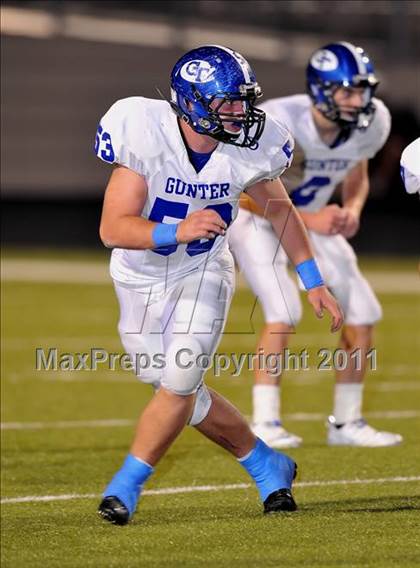 Thumbnail 1 in Lone Oak vs. Gunter (2A Division 2 Semifinals) photogallery.