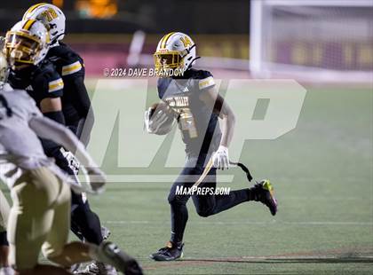 Thumbnail 1 in Notre Dame (SO) @ Simi Valley (CIF SS D3 Round 1) photogallery.