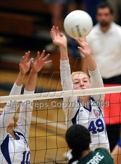 Thumbnail 3 in Bonita vs. Los Altos (CIF SS D3AA Final) photogallery.
