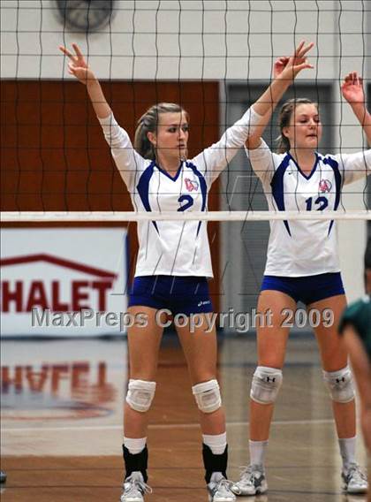 Thumbnail 3 in Bonita vs. Los Altos (CIF SS D3AA Final) photogallery.