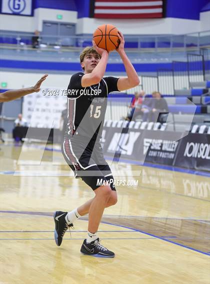 Thumbnail 3 in Alta vs. Lone Peak (5 for the Fight National Hoopfest) photogallery.