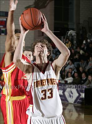 Thumbnail 3 in Torrey Pines vs. Taft (SoCal Coaches Classic) photogallery.