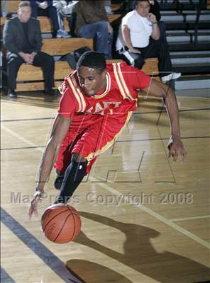 Thumbnail 2 in Torrey Pines vs. Taft (SoCal Coaches Classic) photogallery.