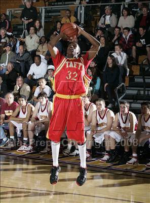 Thumbnail 3 in Torrey Pines vs. Taft (SoCal Coaches Classic) photogallery.