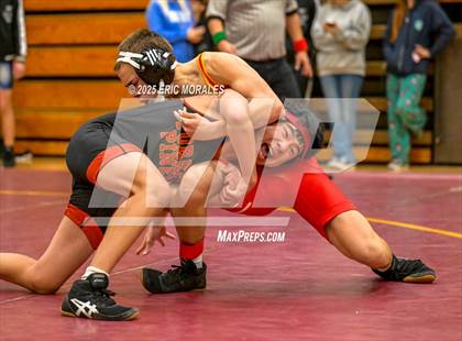 Thumbnail 2 in Freshman SoCal Championships photogallery.
