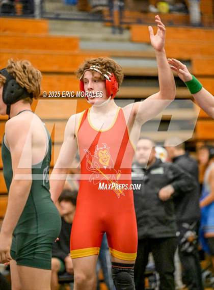 Thumbnail 2 in Freshman SoCal Championships photogallery.