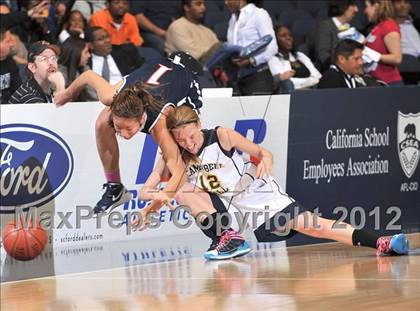 Thumbnail 3 in Campbell Hall vs. Brentwood School (CIF SS D4A Final) photogallery.