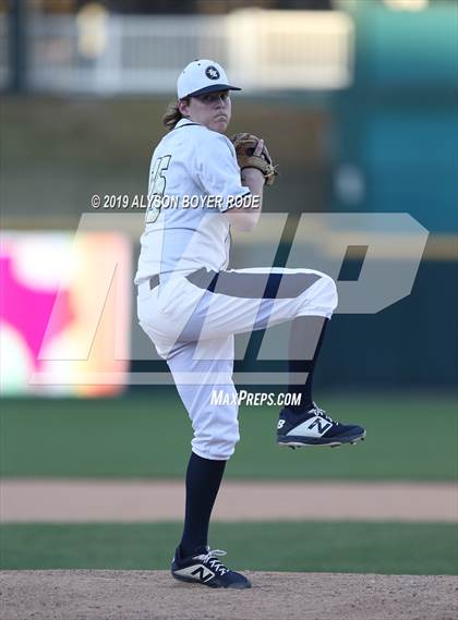 Thumbnail 2 in Lone Star vs. Little Elm photogallery.