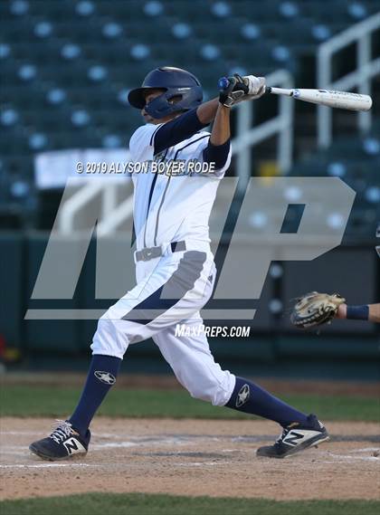Thumbnail 3 in Lone Star vs. Little Elm photogallery.