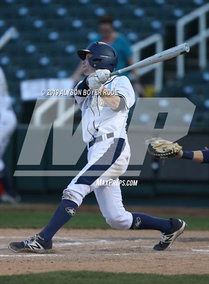 Thumbnail 1 in Lone Star vs. Little Elm photogallery.