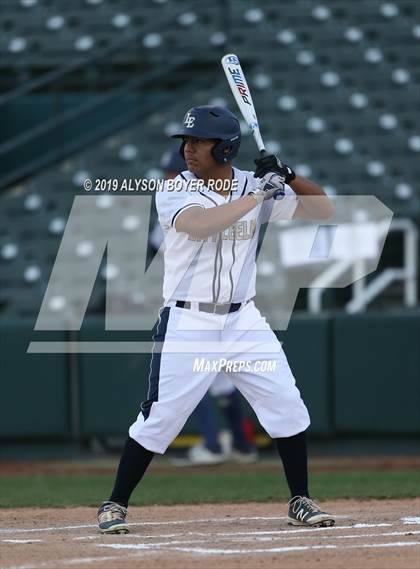 Thumbnail 2 in Lone Star vs. Little Elm photogallery.