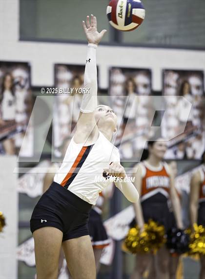 Thumbnail 2 in Grand Saline vs Edgewood photogallery.