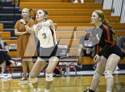 Thumbnail 3 in Grand Saline vs Edgewood photogallery.