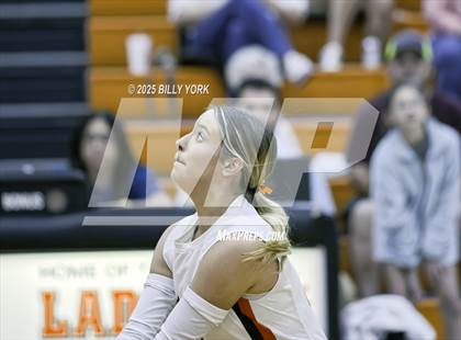 Thumbnail 3 in Grand Saline vs Edgewood photogallery.