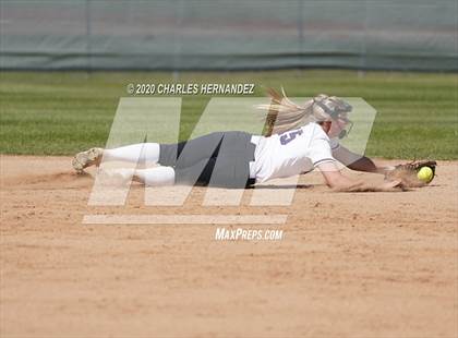 Thumbnail 1 in Rice Consolidated vs. Thrall (Caldwell Tournament) photogallery.